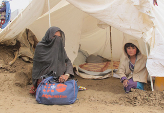 UNFPA’den Afganistan’daki krizin yükünü üstlenen kadınlar ve kız çocukları için destek çağrısı