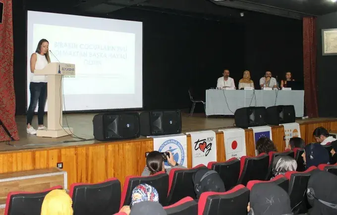  “Child Marriages Awareness Panel” Held in İzmir - 20 September 2017